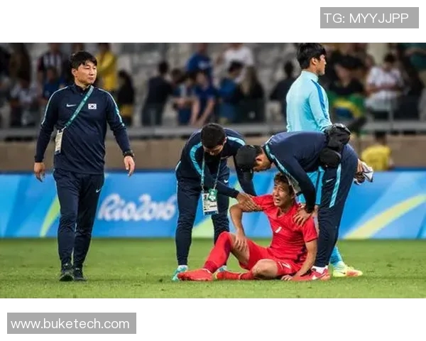 盘点当今世界足坛最具影响力的国外足球巨星风采与传奇故事 盘点当今世界足坛最具影响力的国外足球巨星风采与传奇故事